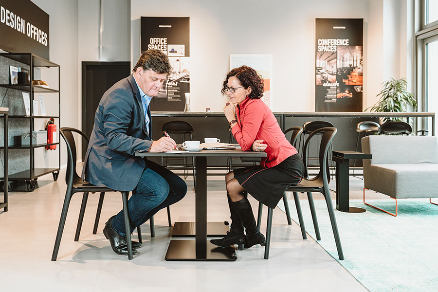 developing debates. Debatten entwickeln